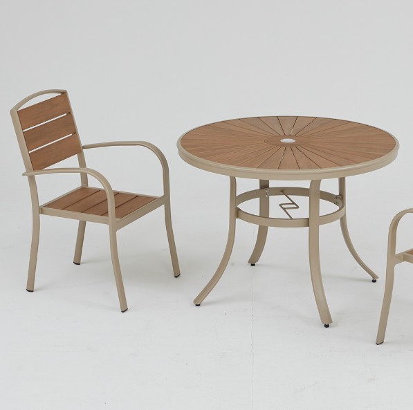 선라운드 테이블