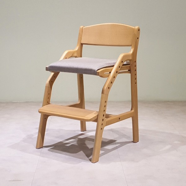 캐스트 원목 식당 아기의자